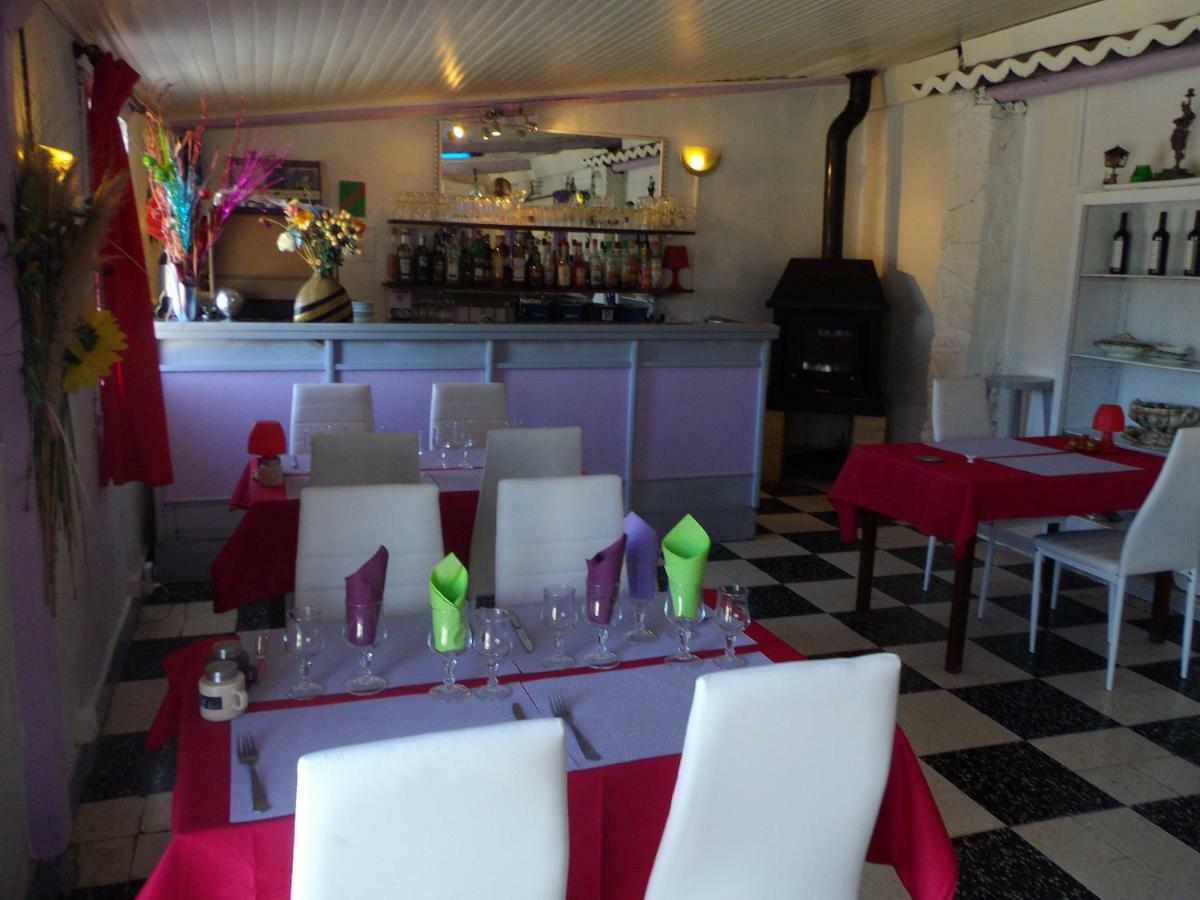 Auberge Des Garrigues Nîmes Eksteriør billede